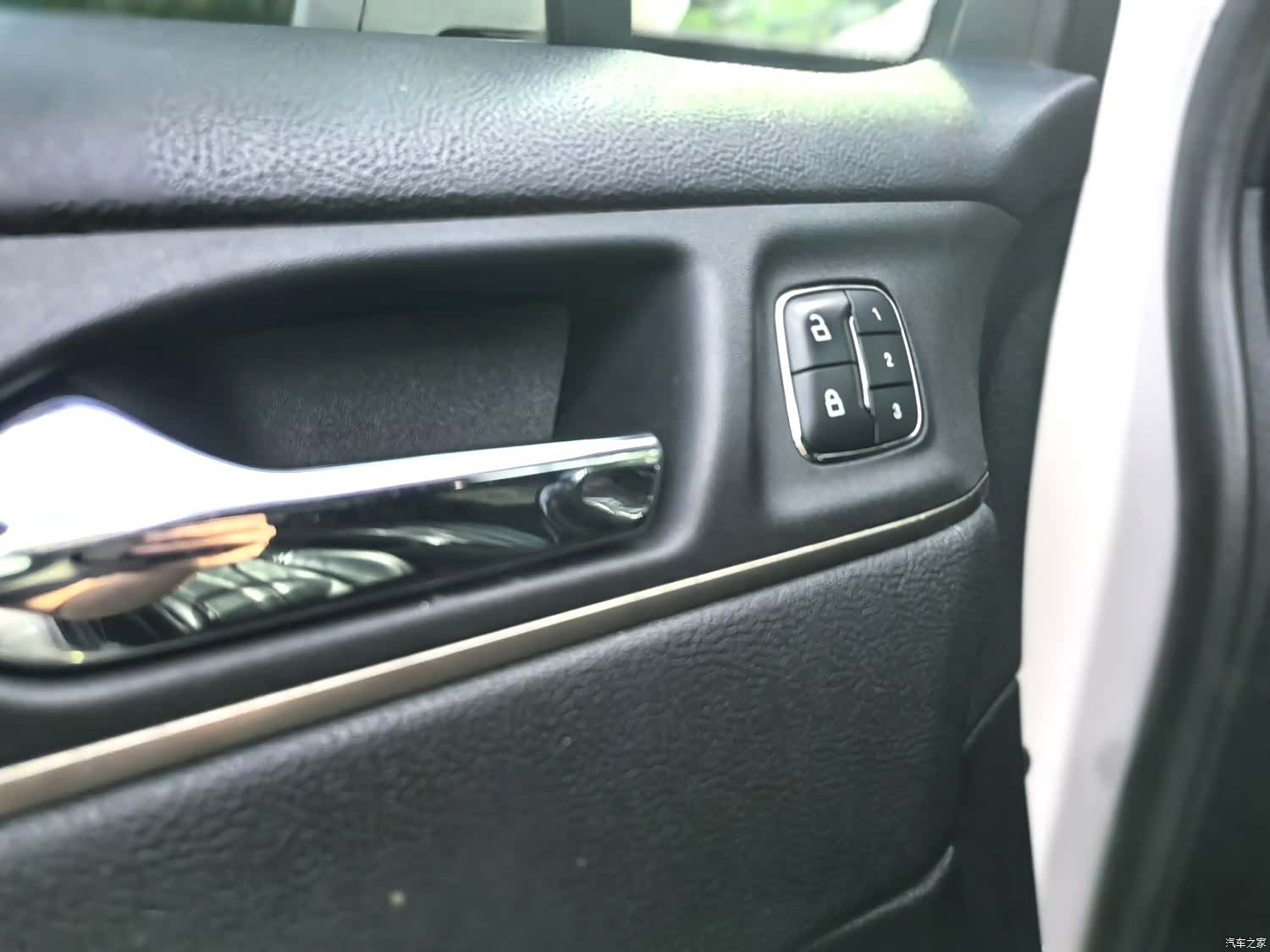 Lincoln MKC, 2018 26