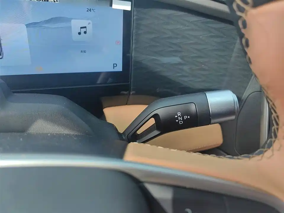 Geely Galaxy Galaxy L7