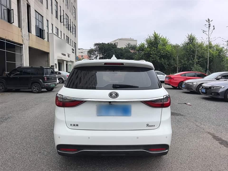 BYD Song MAX