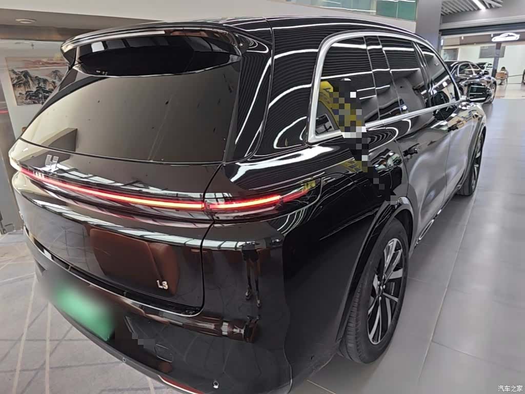 Li Auto L8, 2023 7