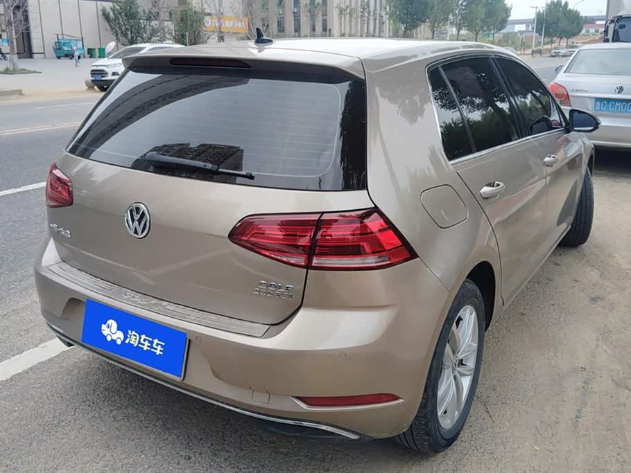 Volkswagen golf
