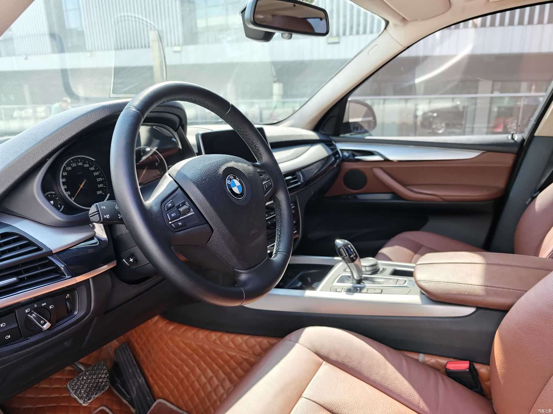 BMW X5, 2018 все фото