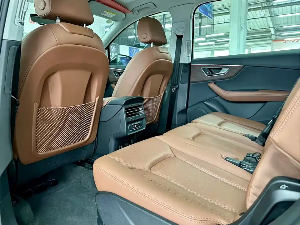Audi Q7 Audi Q7