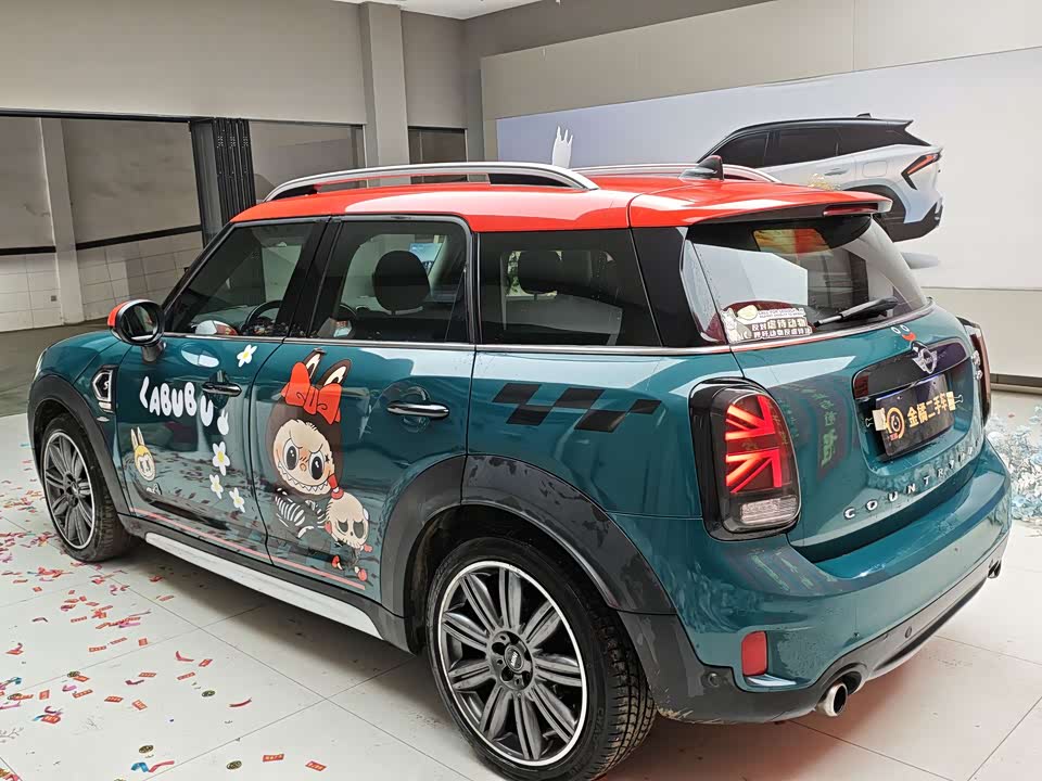 MINI COUNTRYMAN
