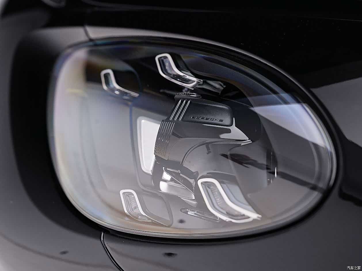 Porsche GT4, 2025 9
