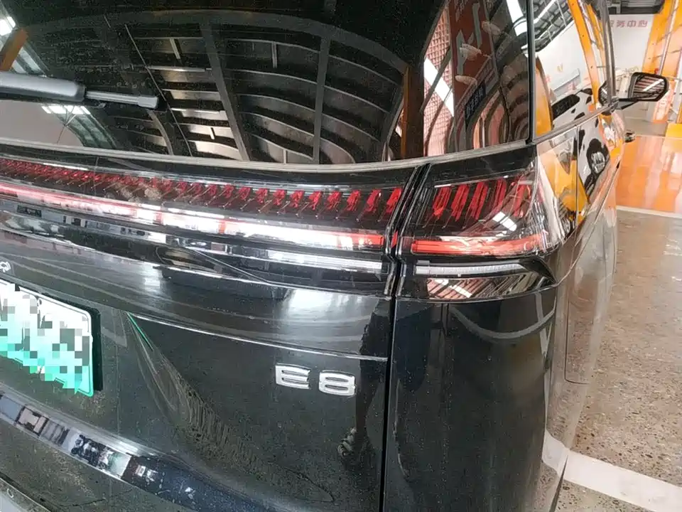 Trumpchi Trumpchi E8
