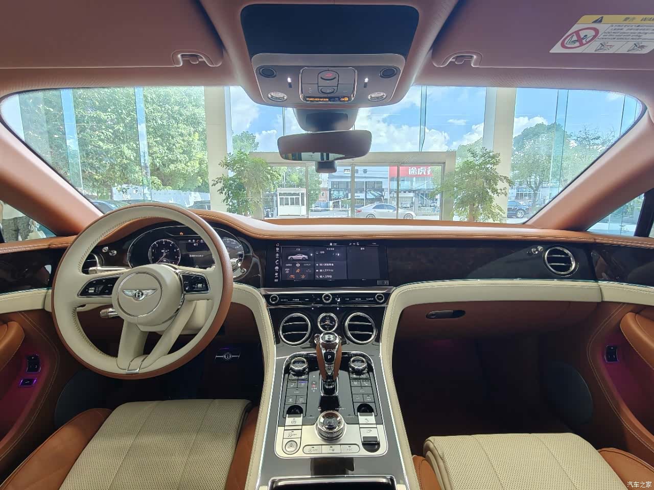 Bentley Continental GT, 2022 10