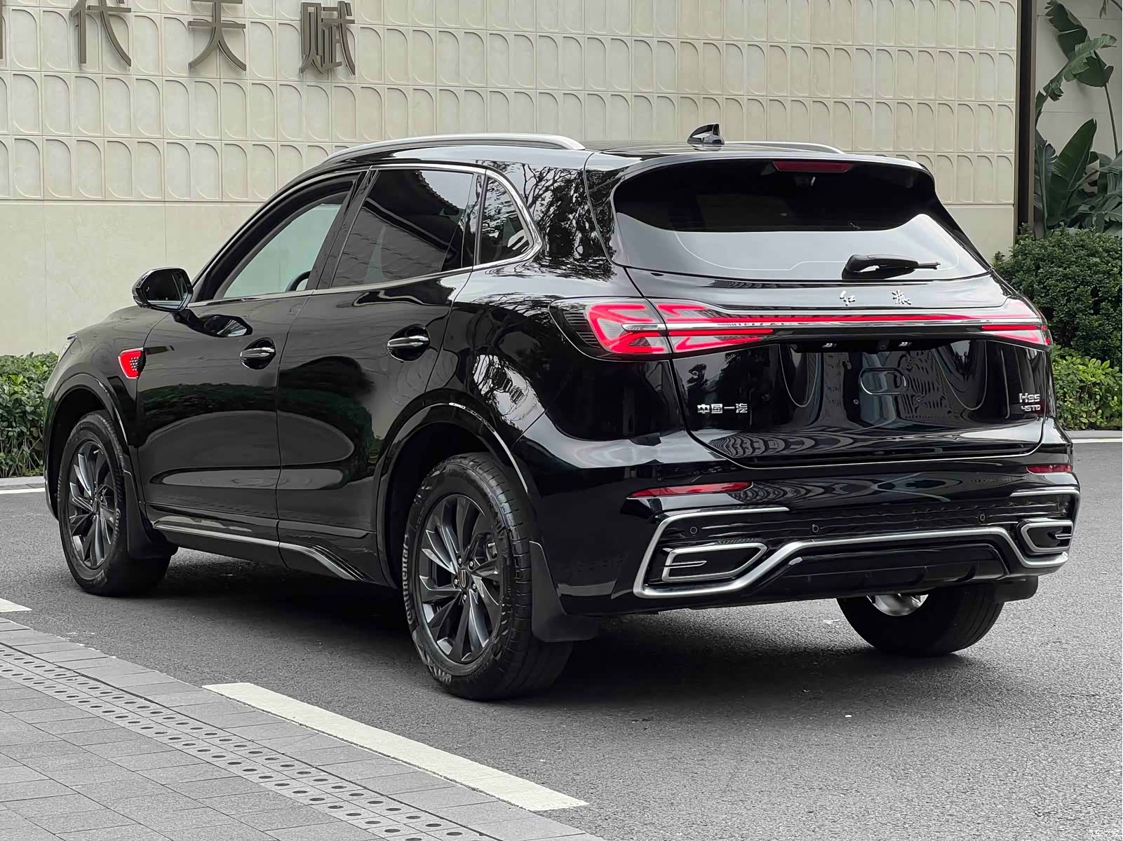 Hongqi HS5, 2024 все фото