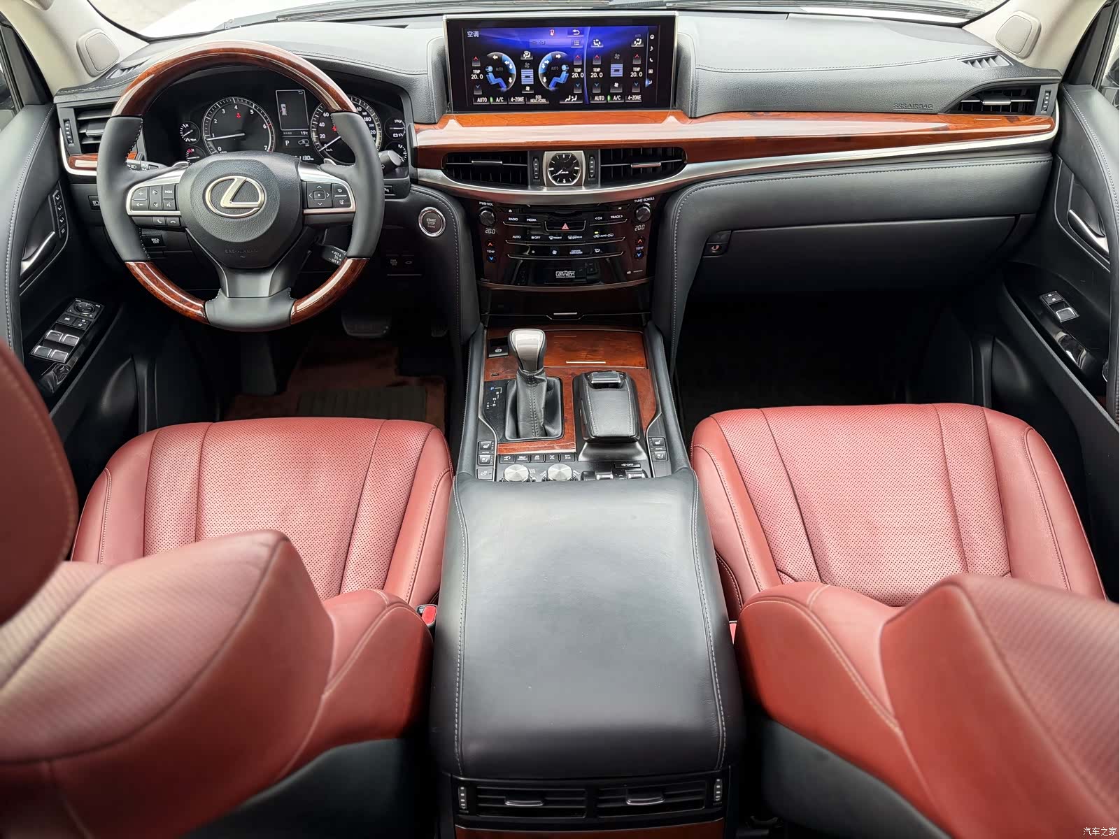 Lexus LX, 2017 все фото