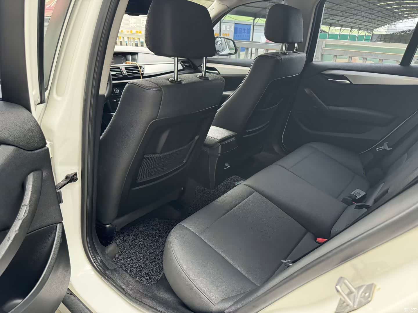 BMW X1, 2014 9