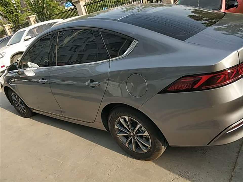 BYD Qin Yuan