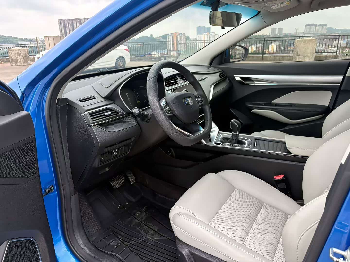 Geely Binray, 2019 7