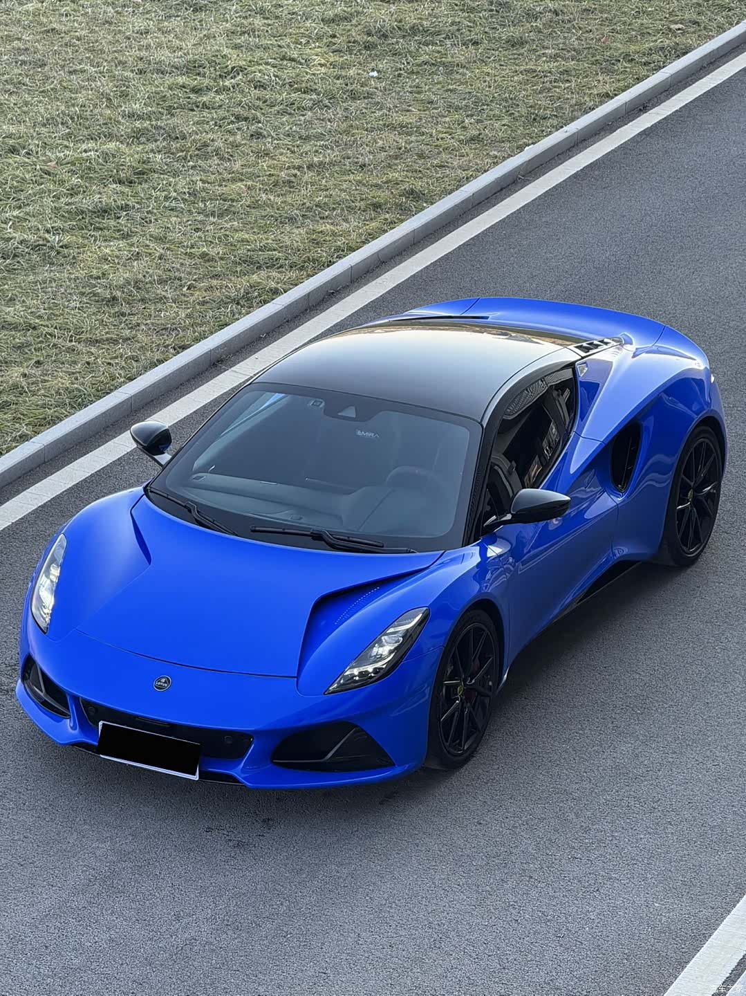 Lotus EMIRA, 2023 4
