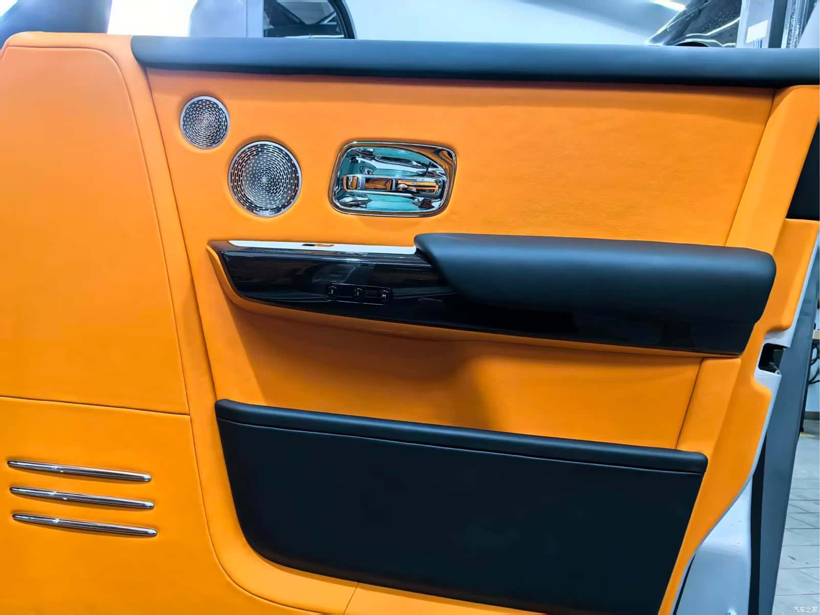 Rolls-Royce Phantom, 2024 11