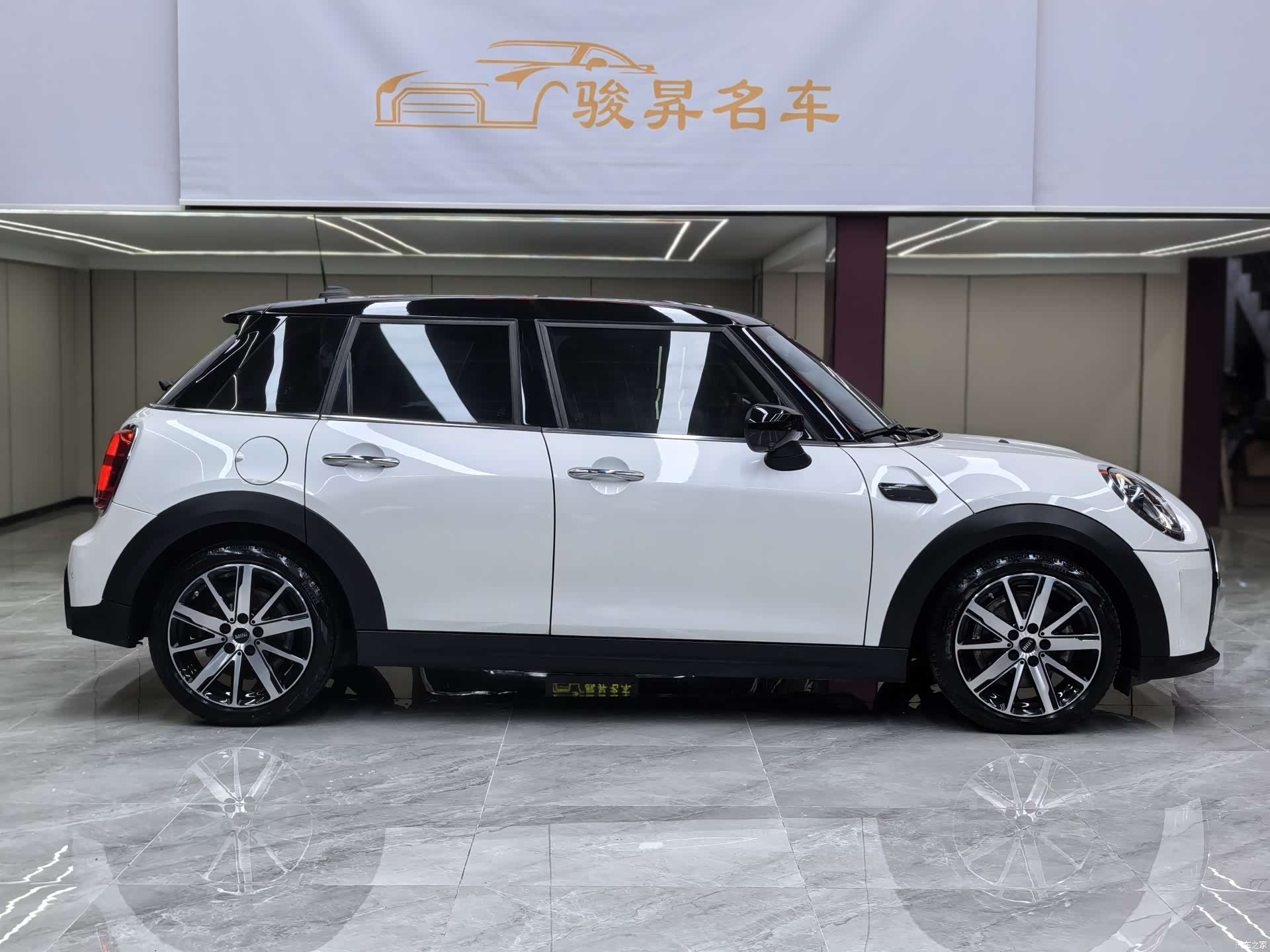 Mini Cooper, 2023 8