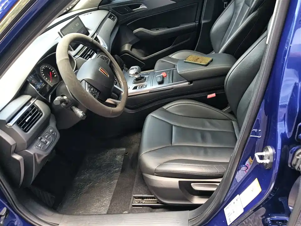 Hongqi H5