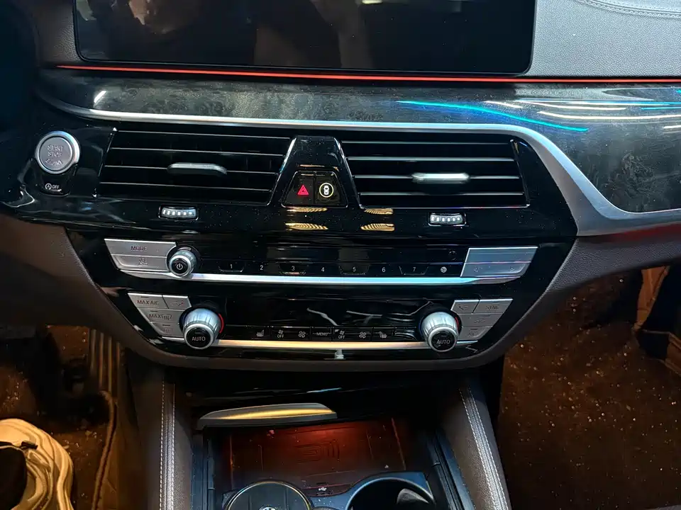 BMW 5 series BMW 5 series