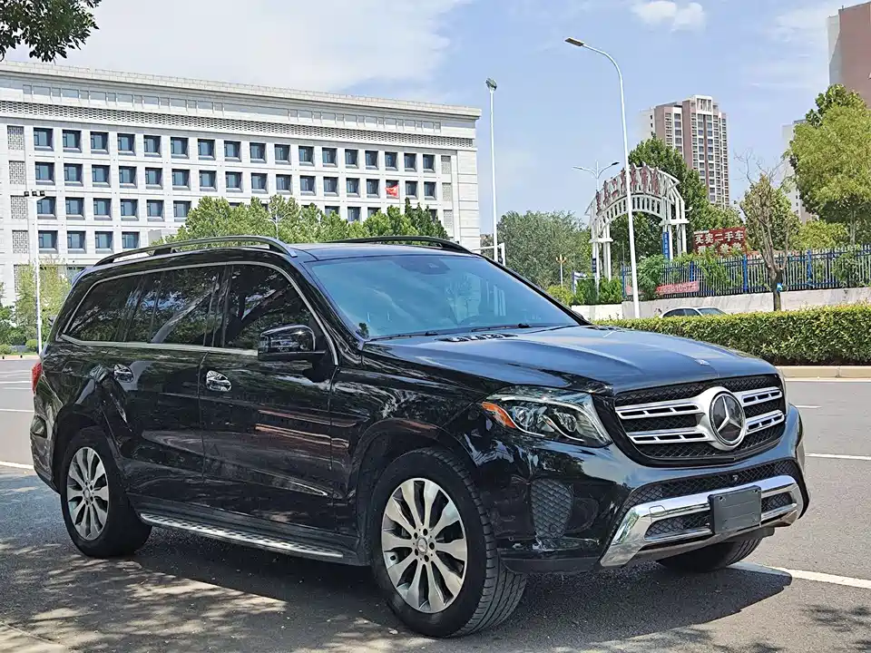 Mercedes-Benz GLS Mercedes-Benz GLS