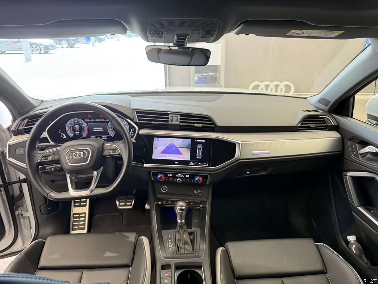 Audi Q3, 2024 16