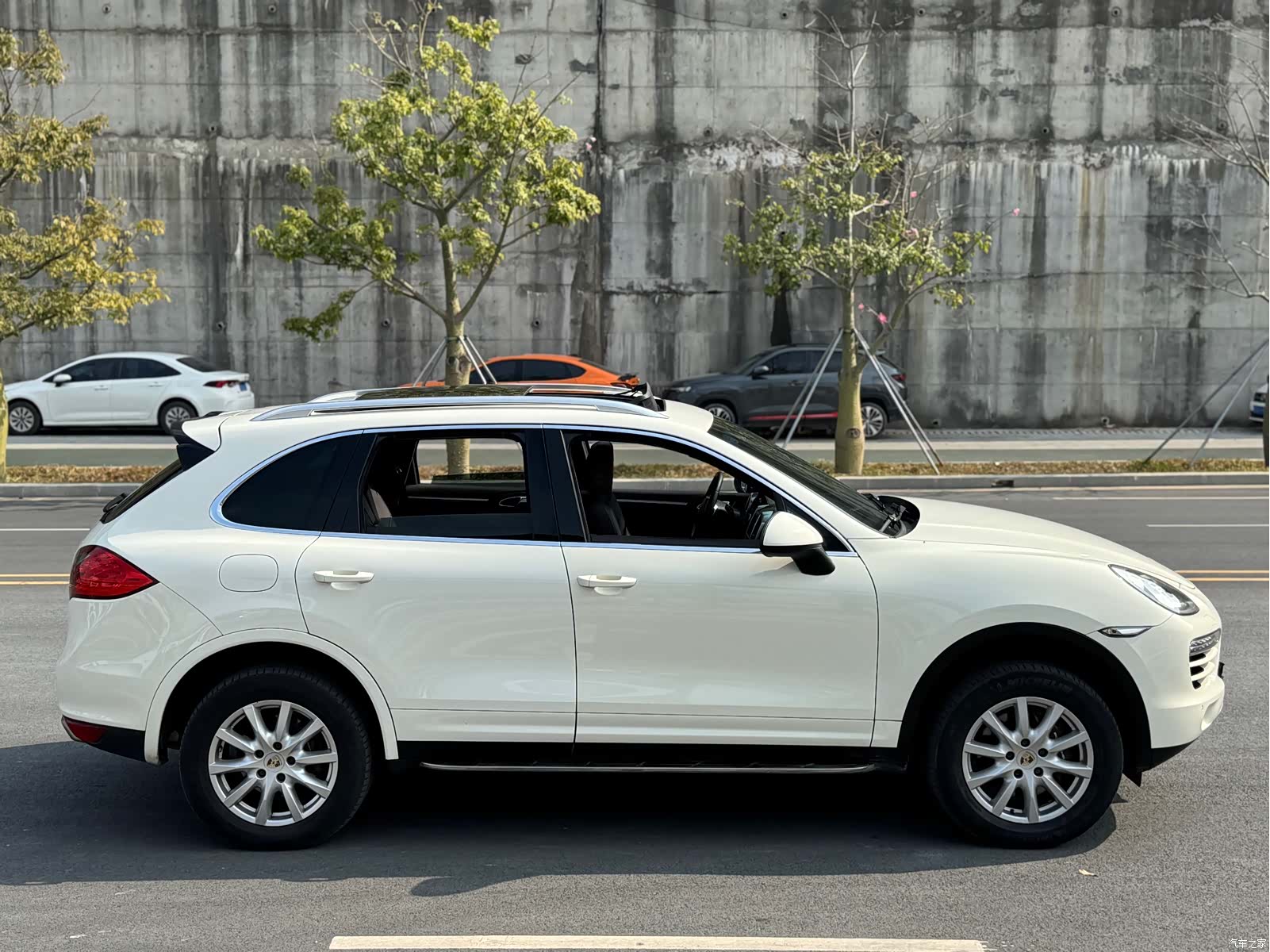 Porsche Cayenne, 2012 16