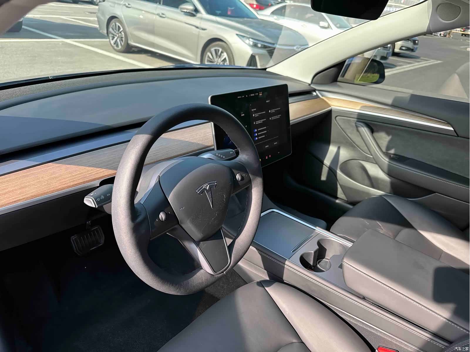 Tesla Model 3, 2021 6