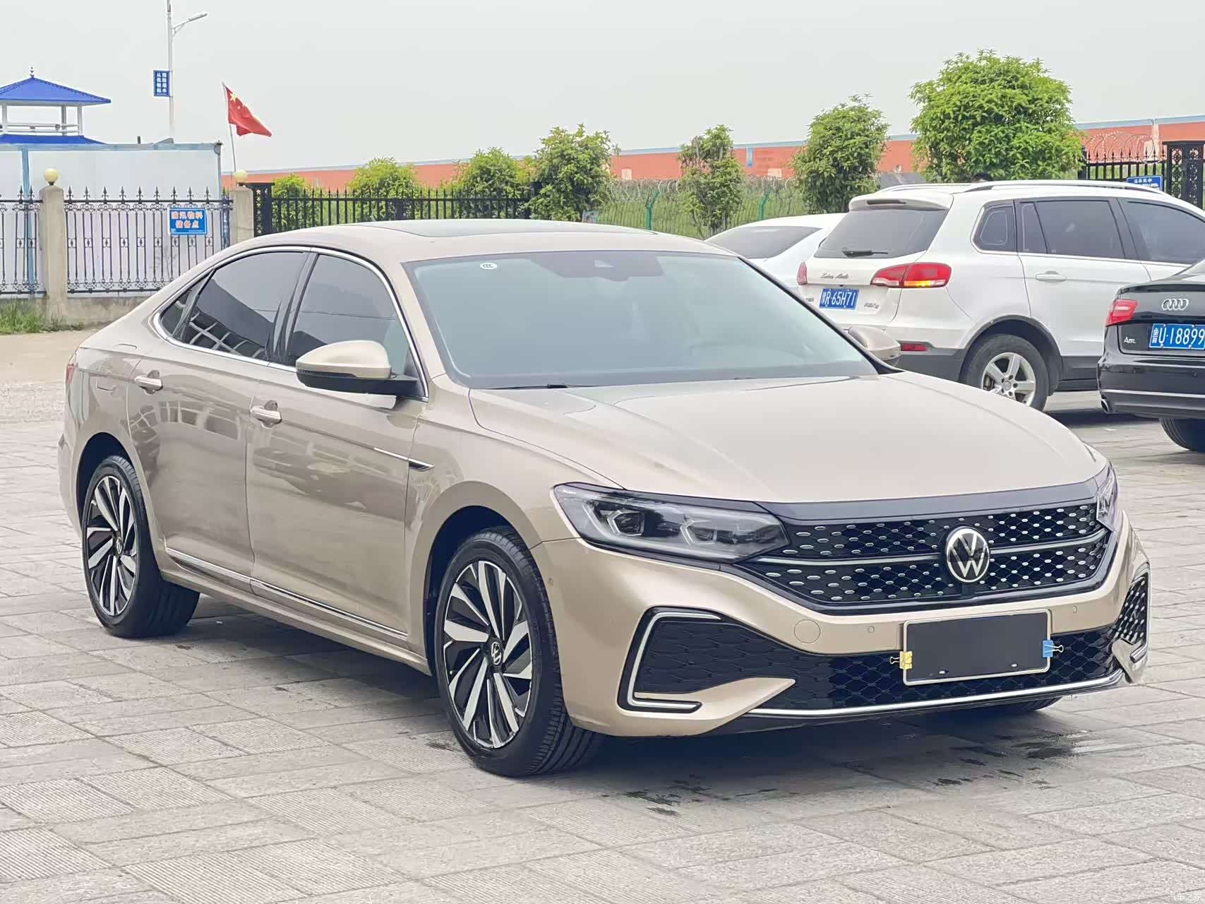 Volkswagen Passat, 2021 3
