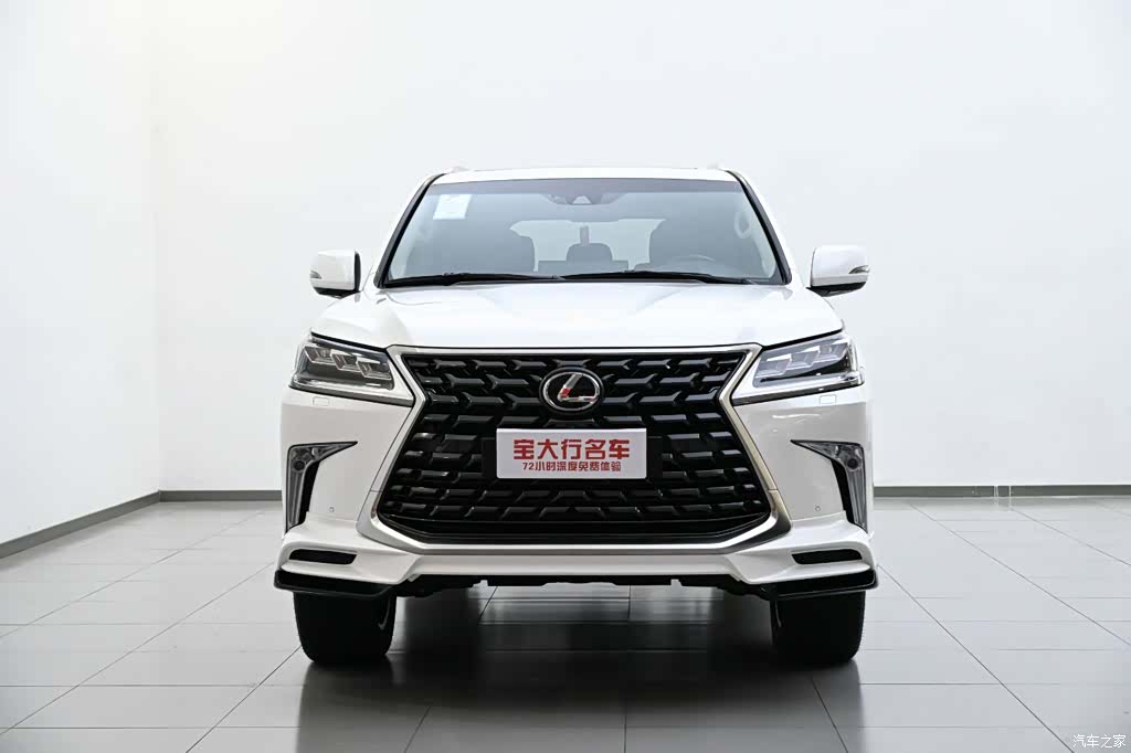 Lexus LX, 2019 3