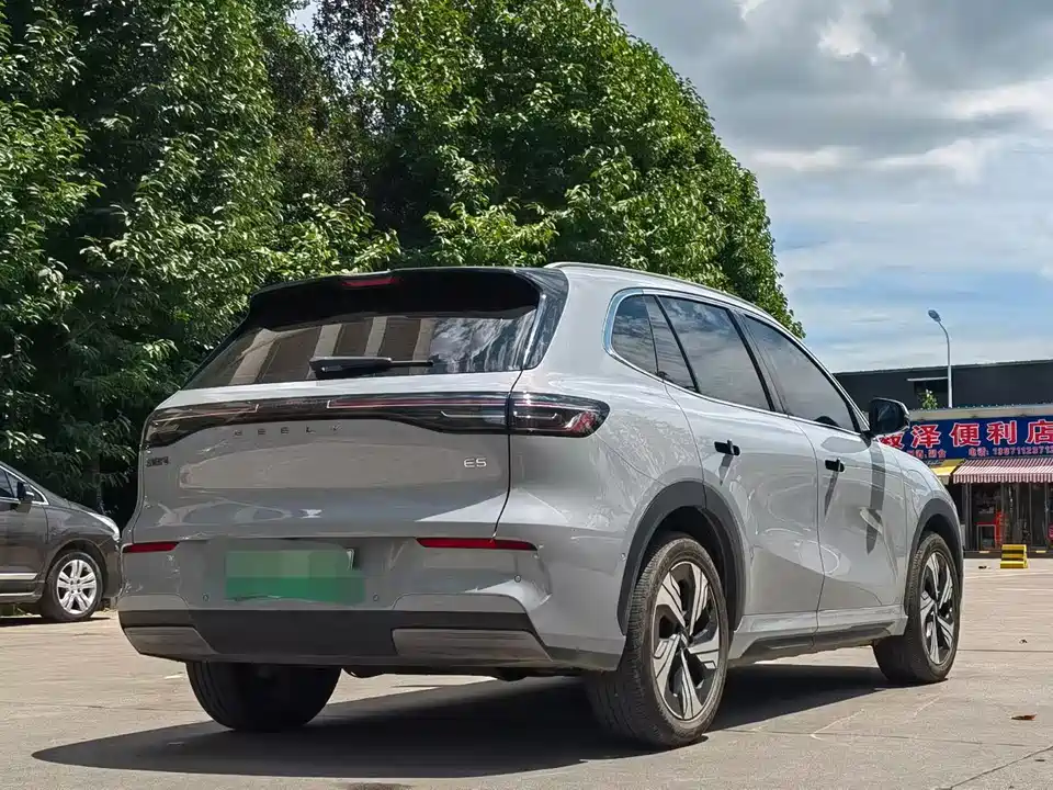 Geely Galaxy Galaxy E5