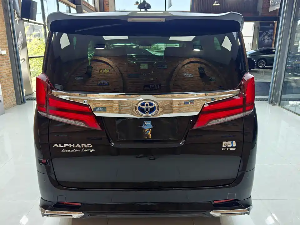 Toyota Wilfa