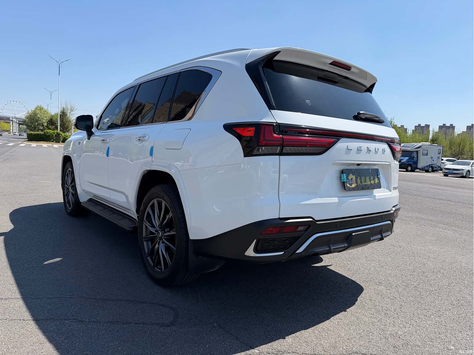 Lexus LX, 2023 6