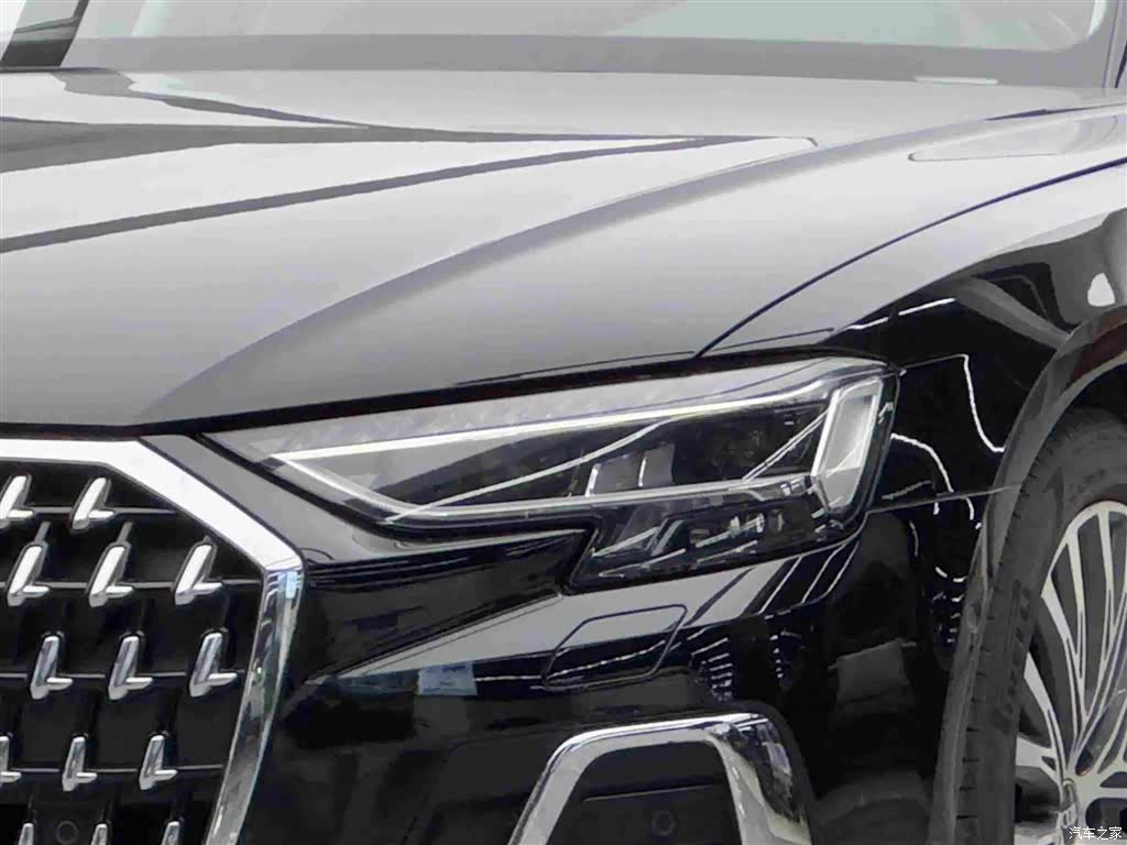 Audi A8L, 2023 3