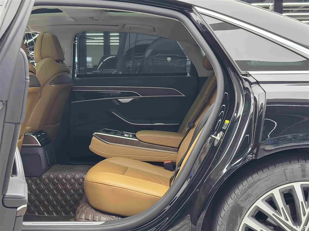 Audi A8L, 2023 9