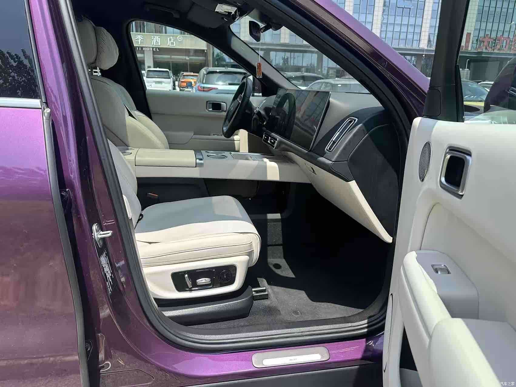 Li Auto L9, 2024 6