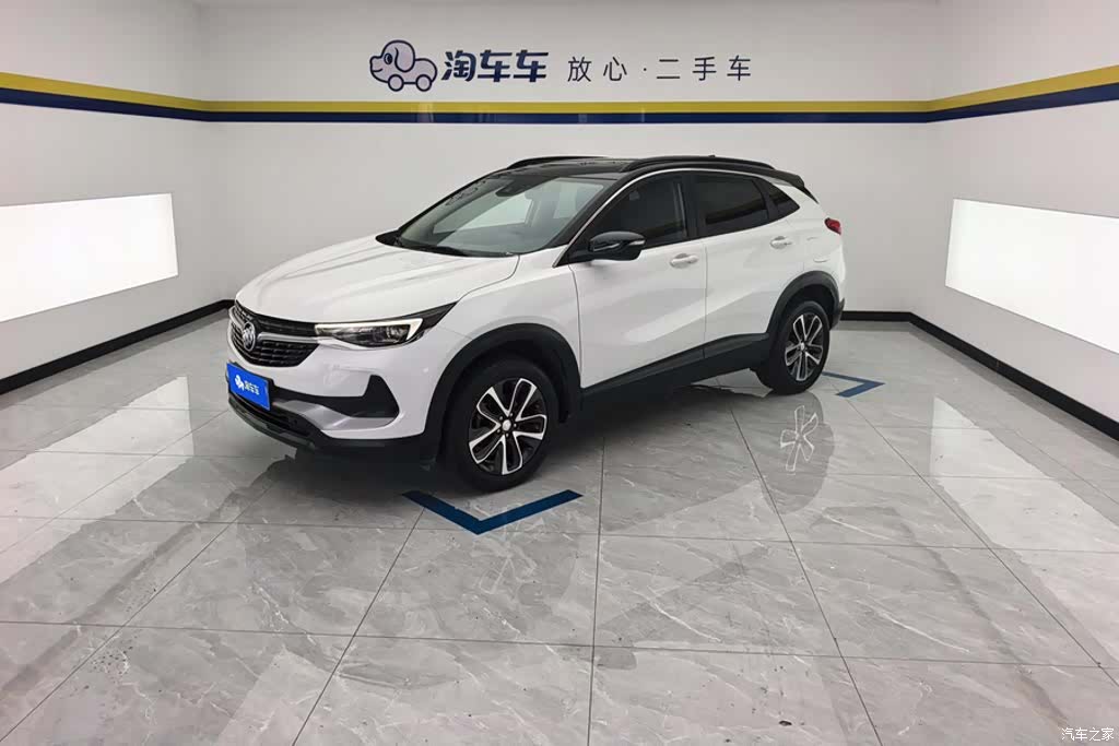 Buick Encore, 2019 1