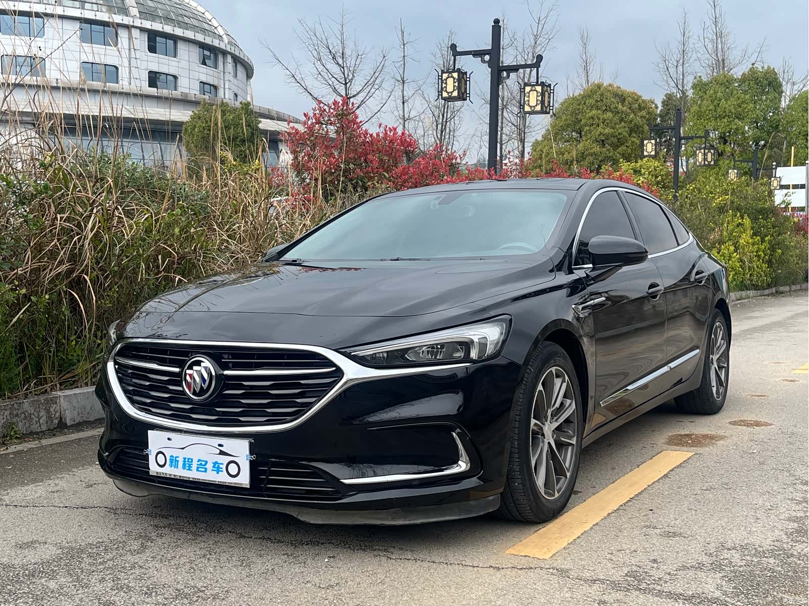 Buick LaCrosse, 2022 1