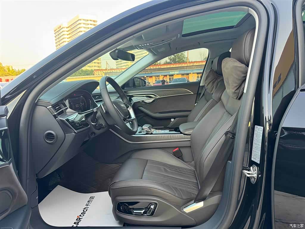 Audi A8L, 2025 26