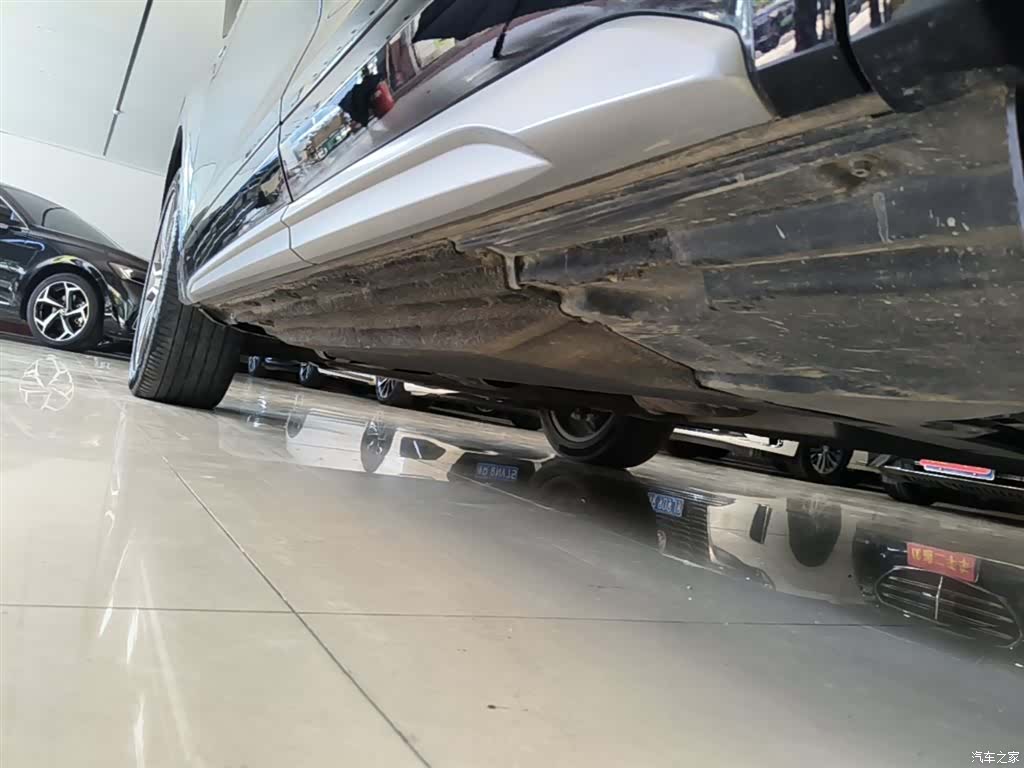 Audi Q5L, 2022 22