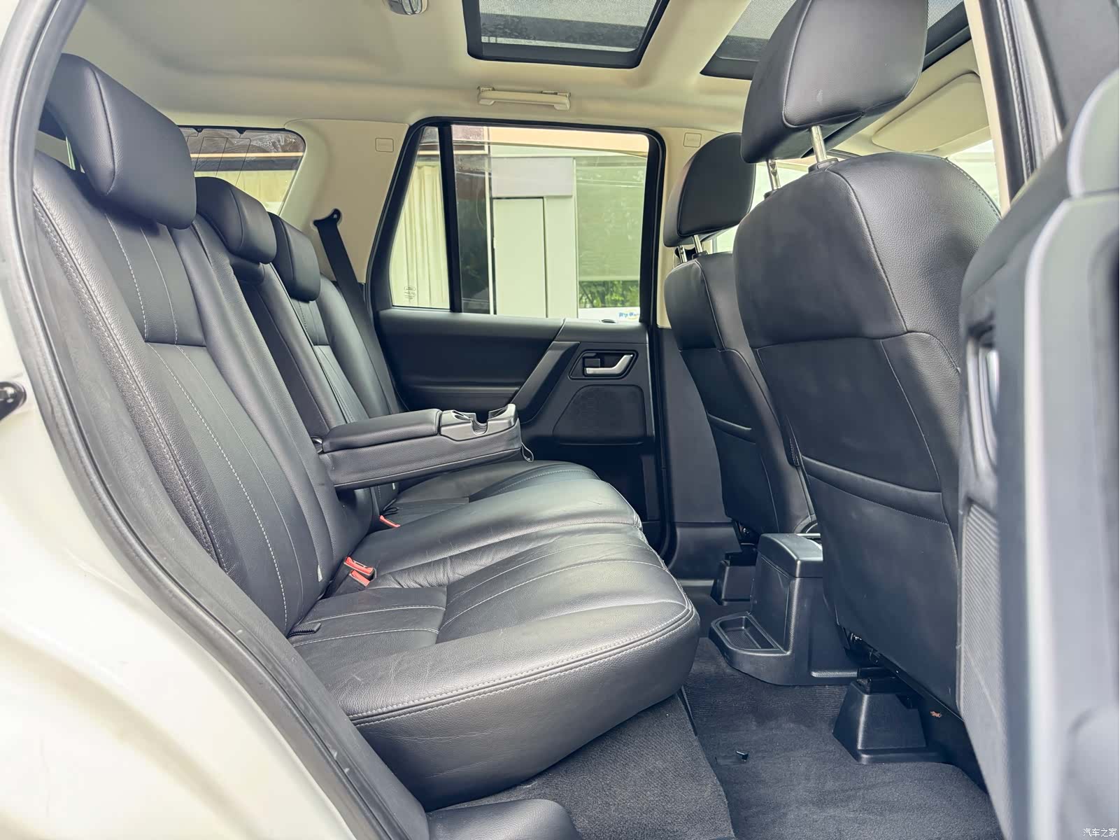 Land Rover Si4, 2014 15