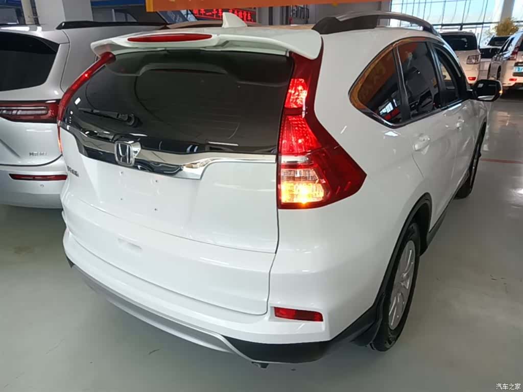 Honda CR-V, 2016 все фото