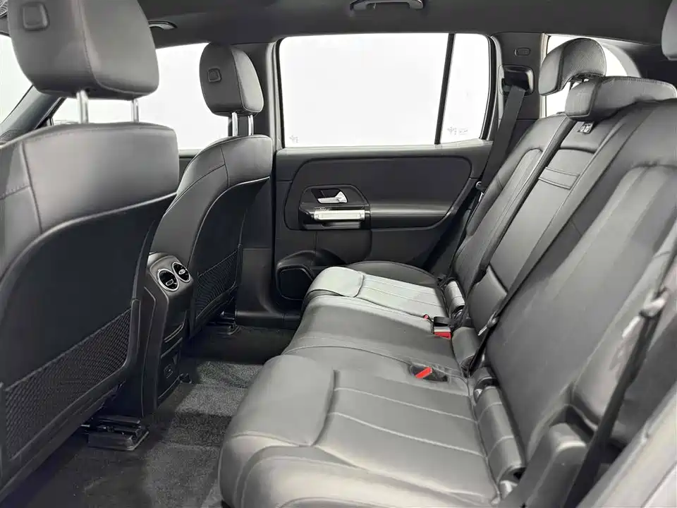 Mercedes-Benz EQB Mercedes-Benz EQB