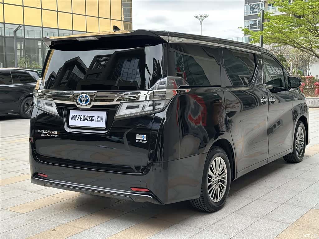 Toyota Vellfire, 2021 6
