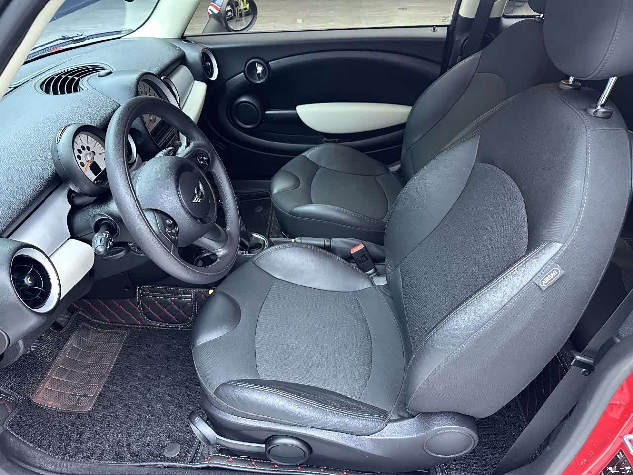 Mini Clubman, 2012 8