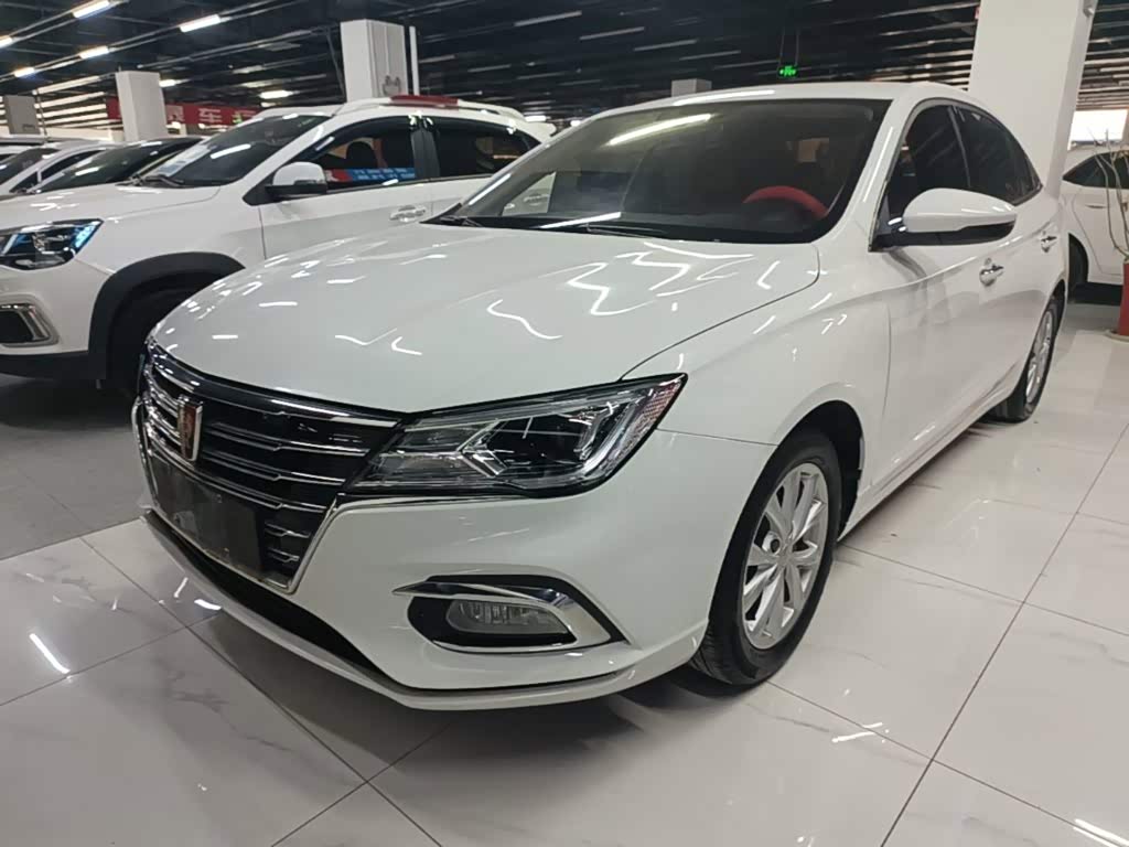 Roewe i5