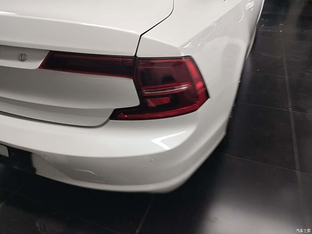 Volvo S90, 2018 8