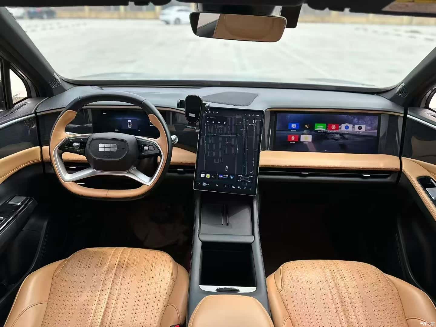 Geely Galaxy L7, 2023 2