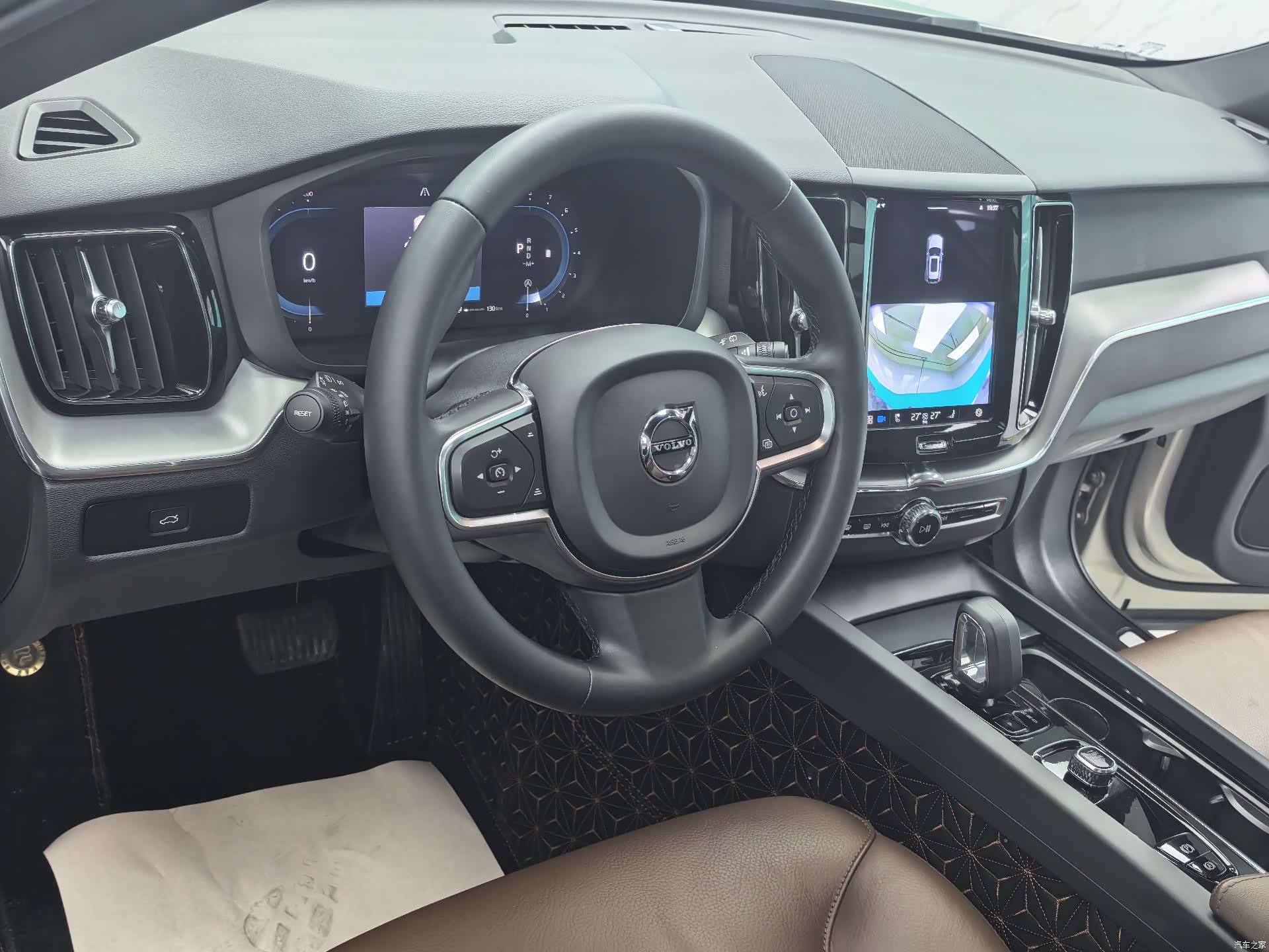 Volvo XC60, 2023 13