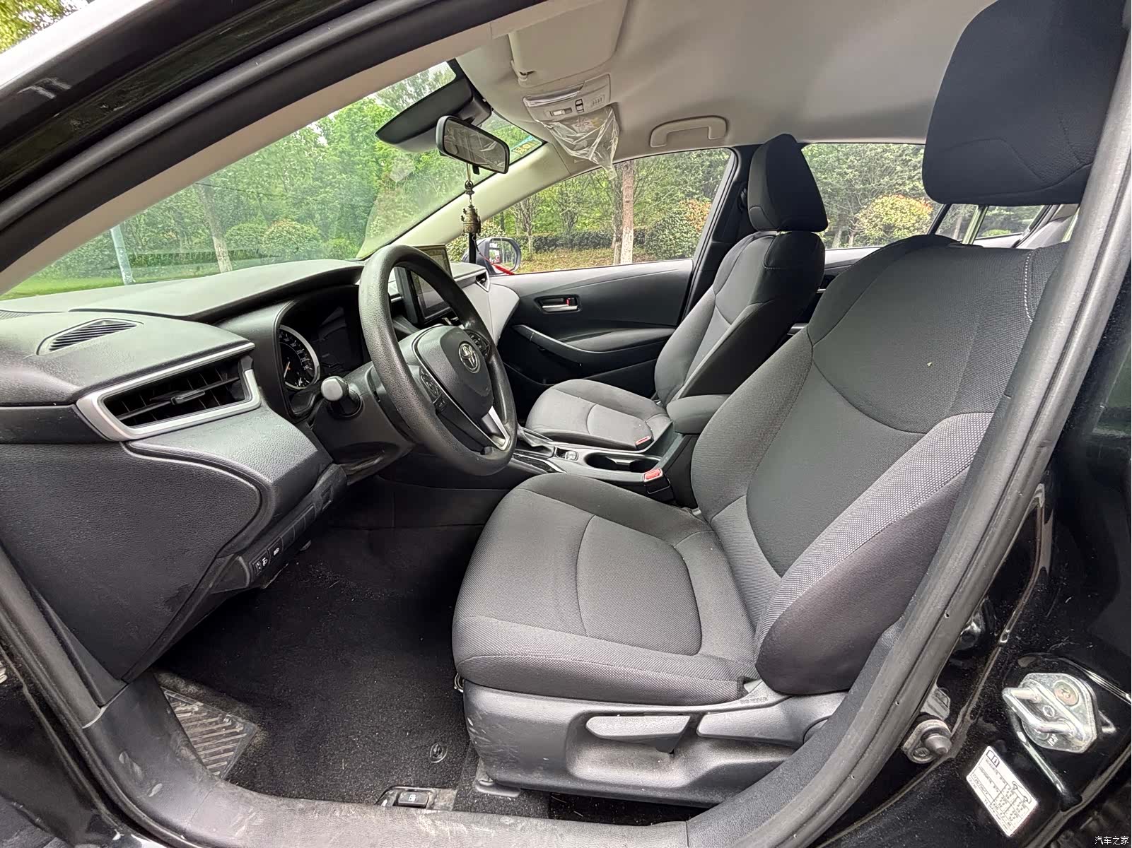 Toyota Corolla, 2020 все фото