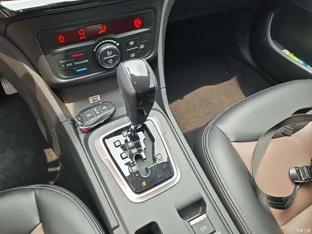 Citroen C4, 2019 14