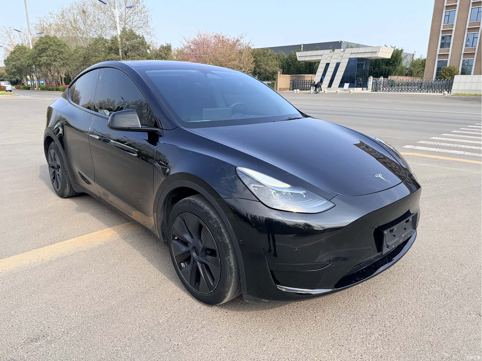 Tesla Model Y, 2024 3