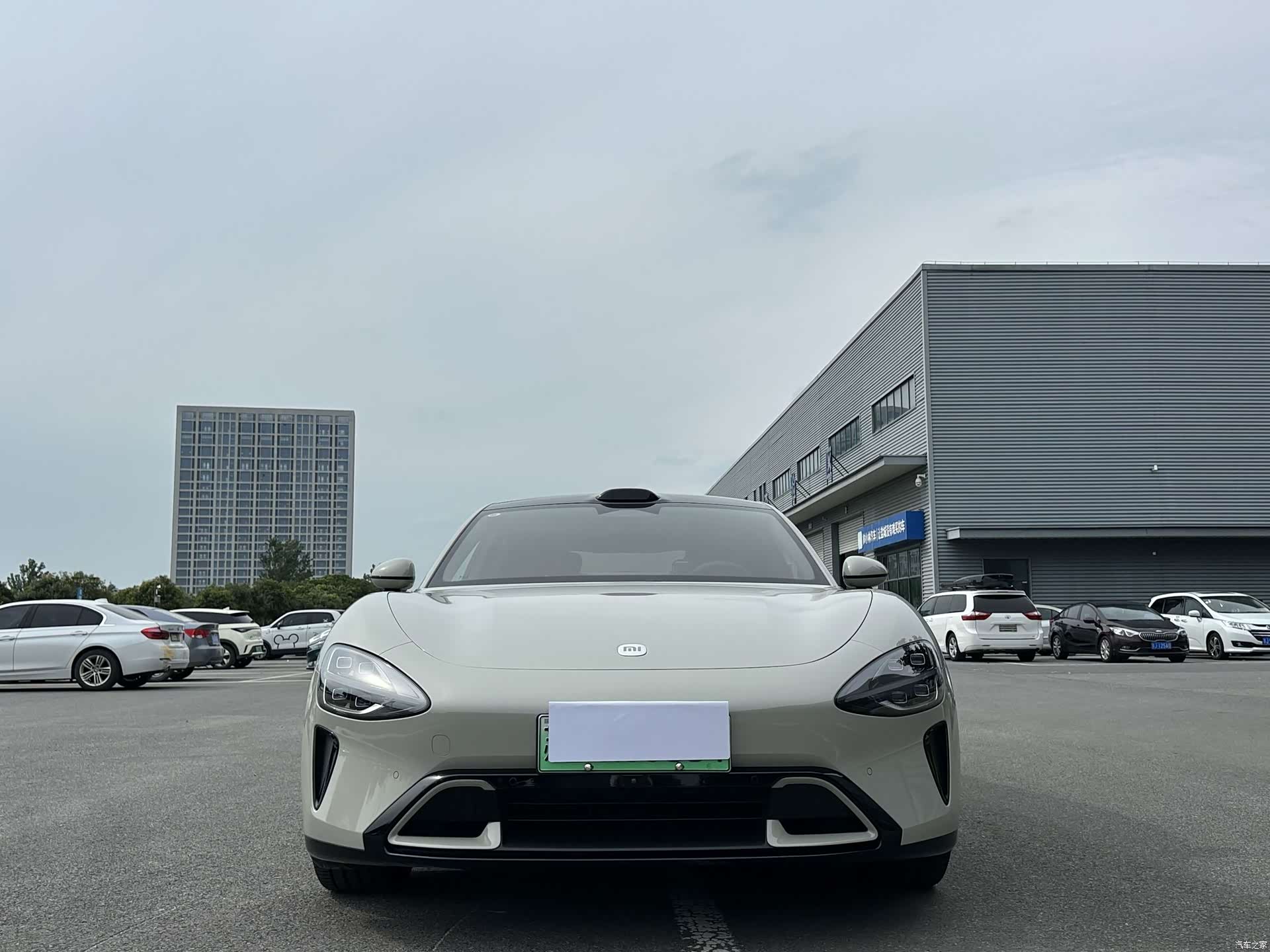 Xiaomi SU7, 2024 4